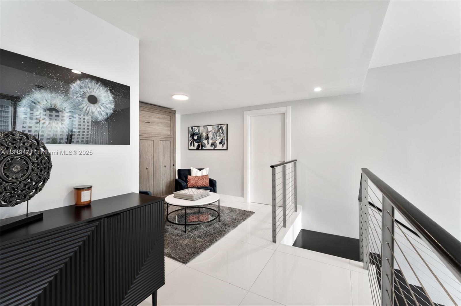 200 Biscayne Boulevard Way # 303