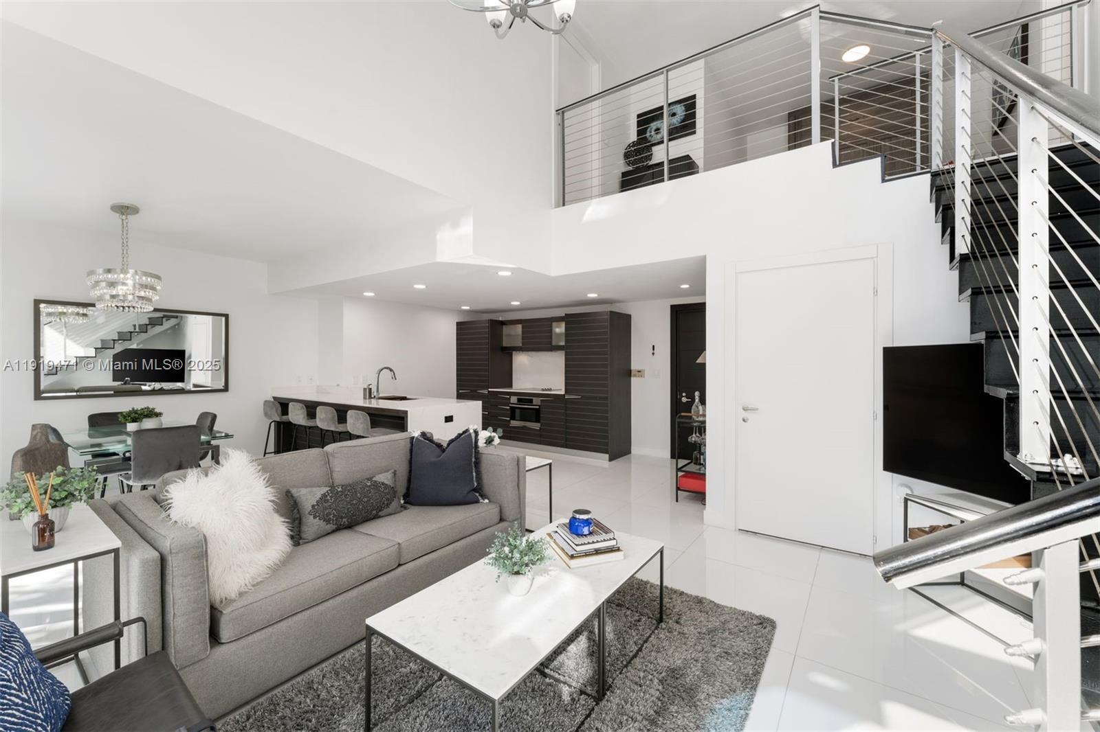 200 Biscayne Boulevard Way # 303