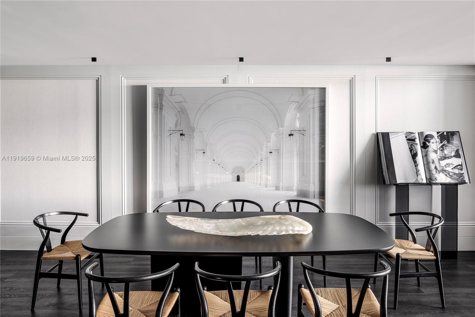 1040 Biscayne Blvd # 2202