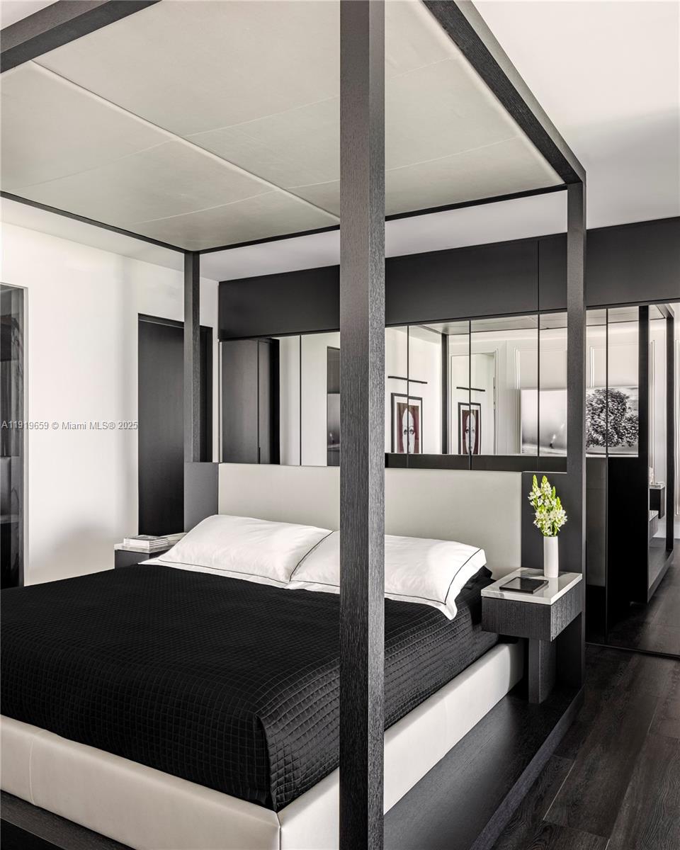 1040 Biscayne Blvd # 2202