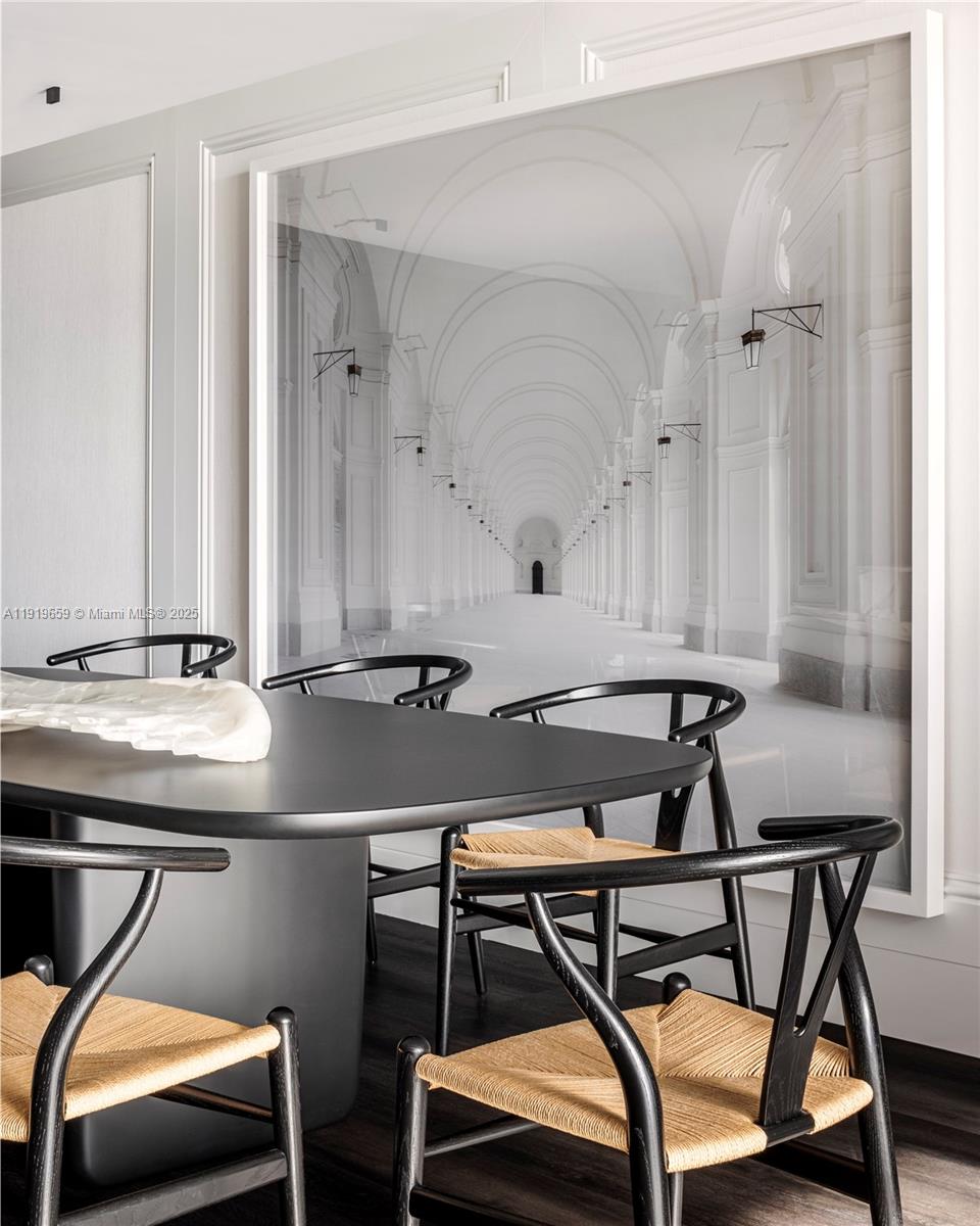 1040 Biscayne Blvd # 2202