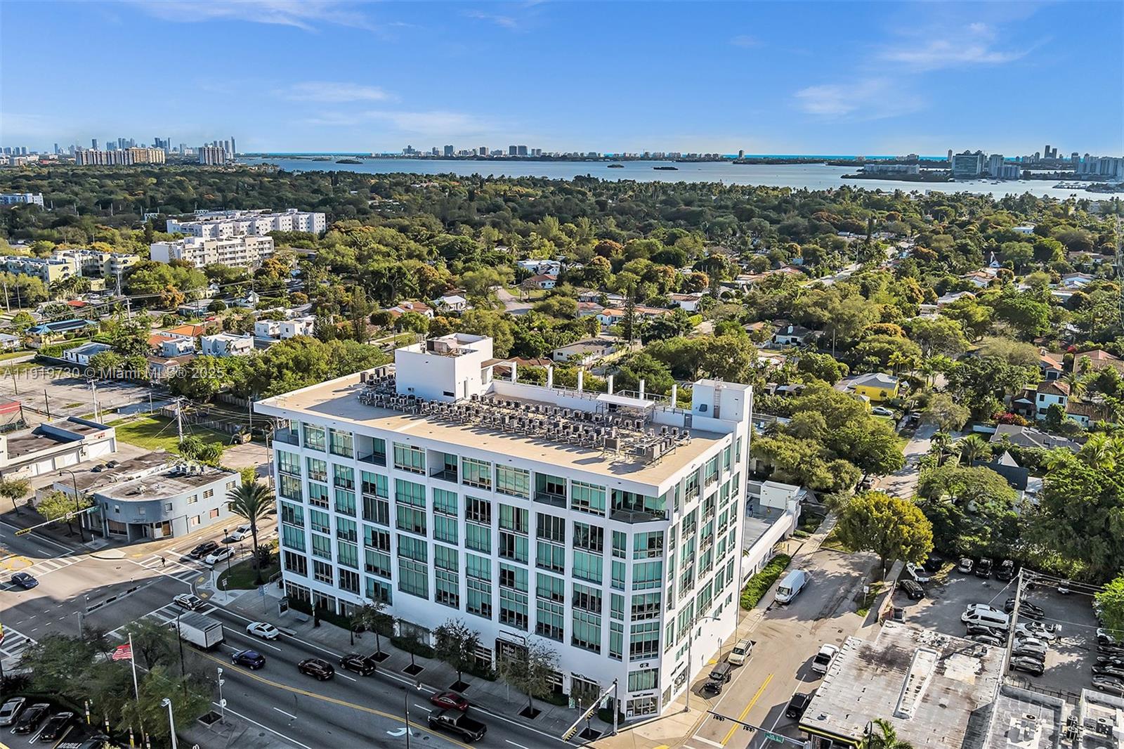 8101 Biscayne Blvd # 615 Unit: R-615