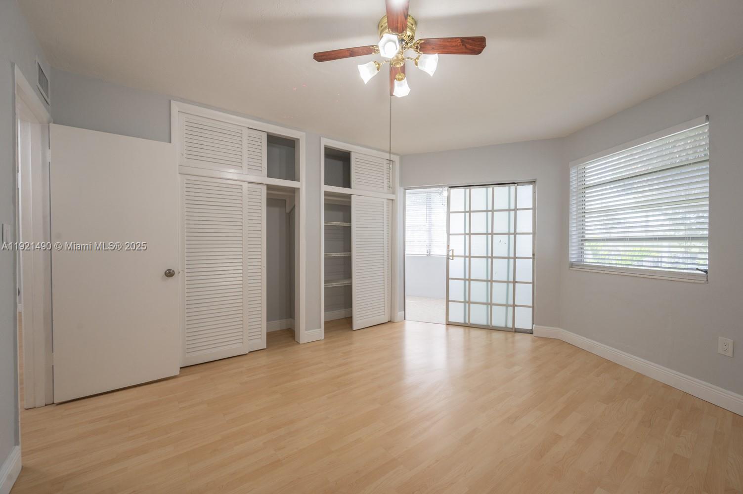 1651 NE Miami Gardens Dr Unit: 204