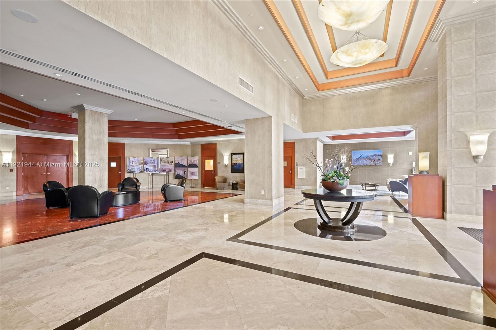 7914 Harbor Island Dr # 303