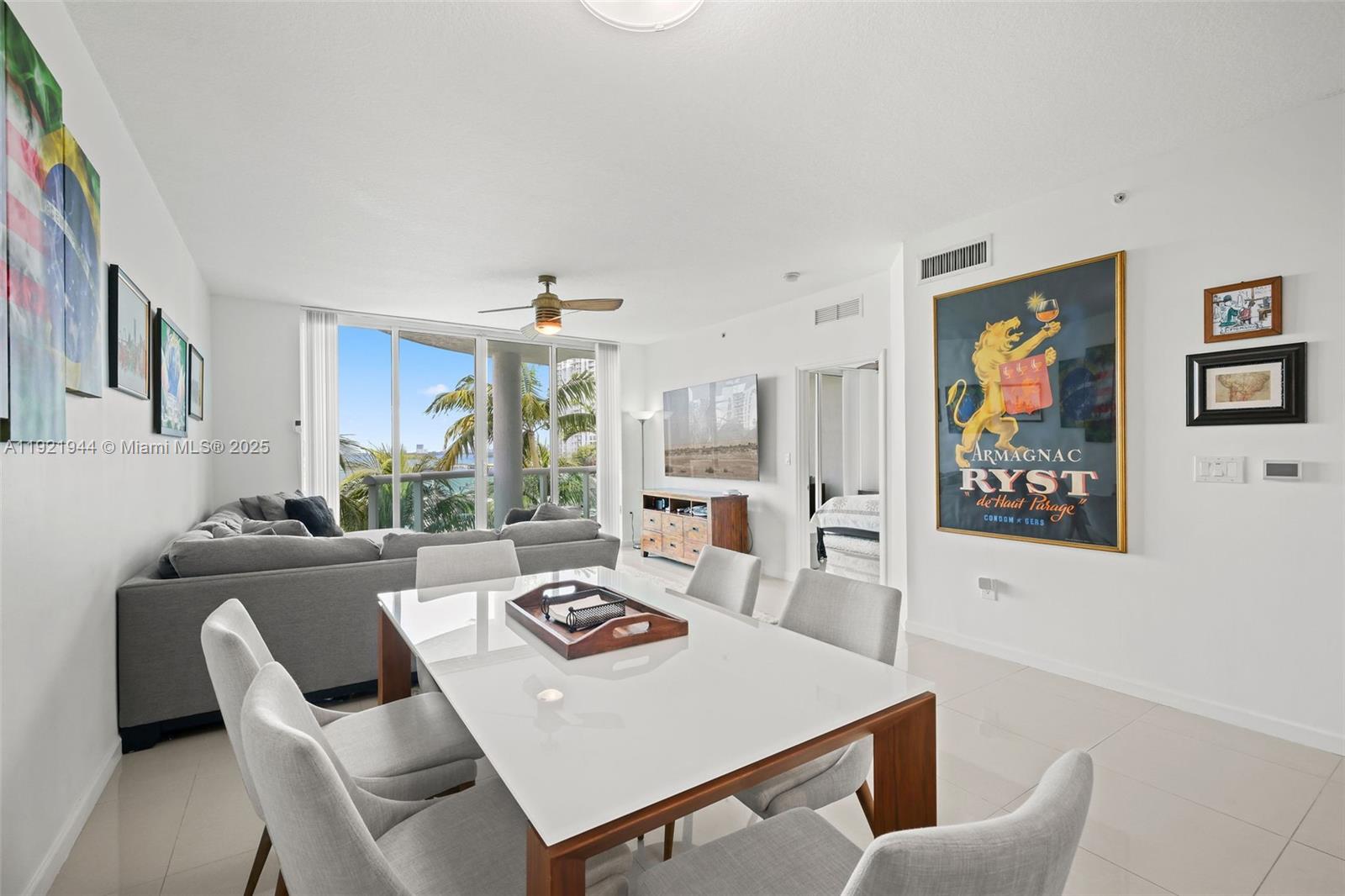 7914 Harbor Island Dr # 303