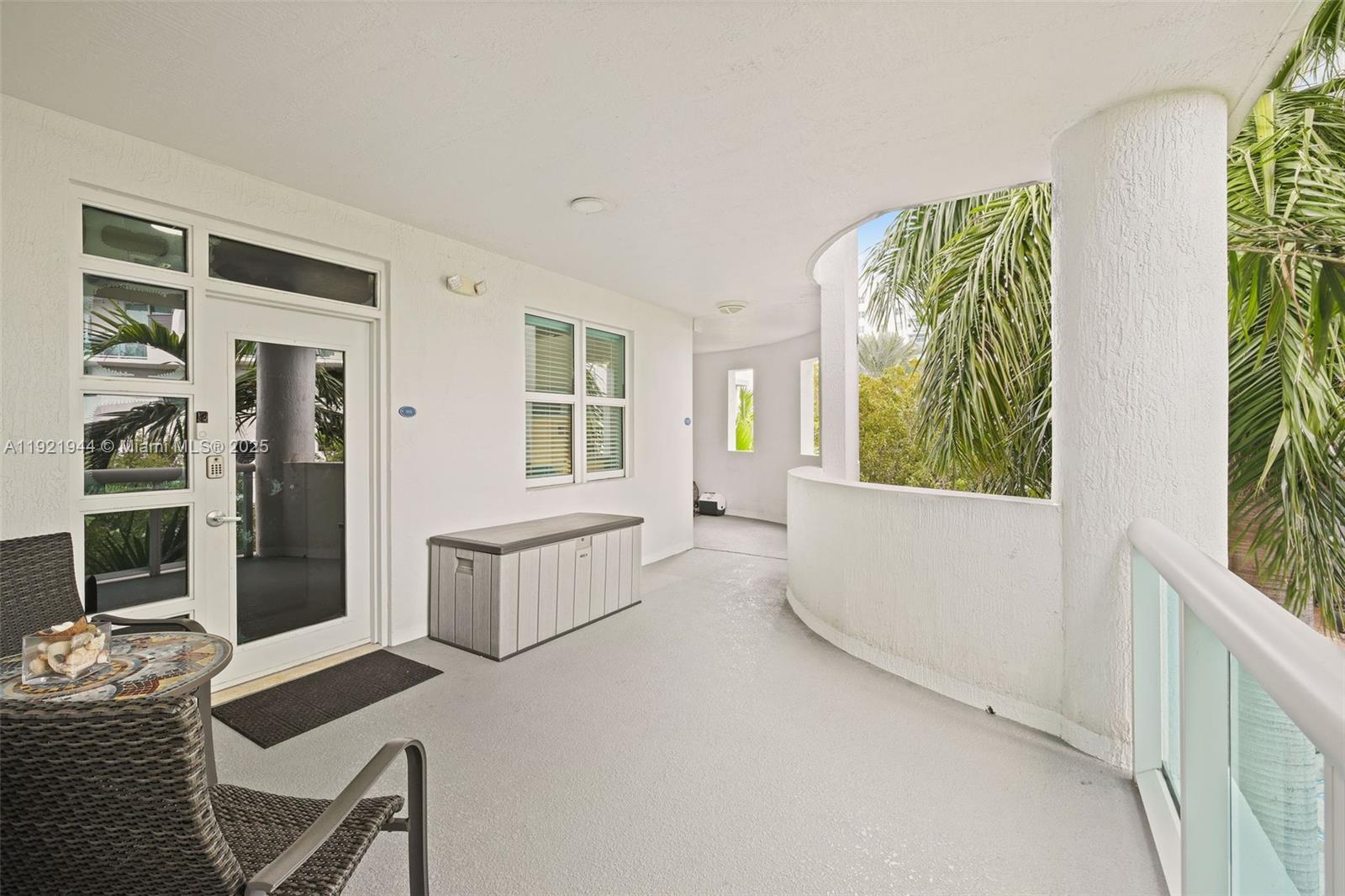 7914 Harbor Island Dr # 303