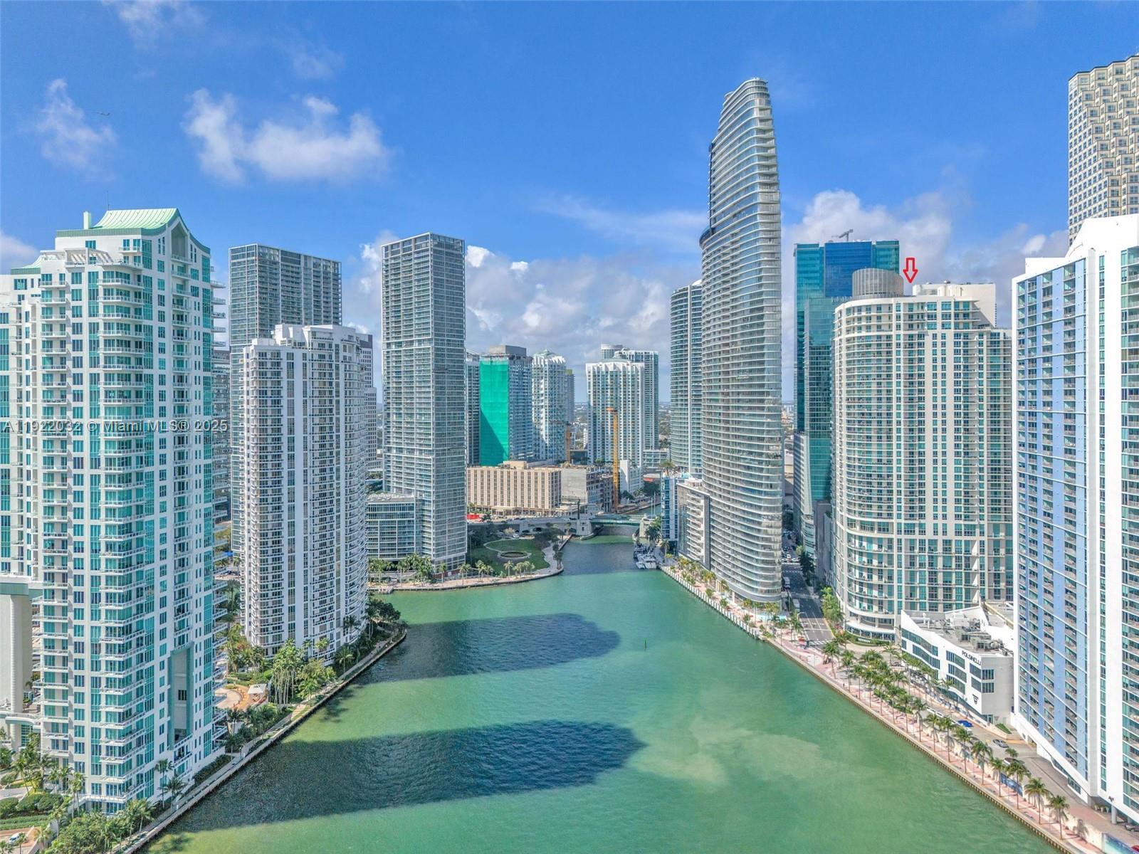 300 S Biscayne Blvd # 822 Unit: L-822