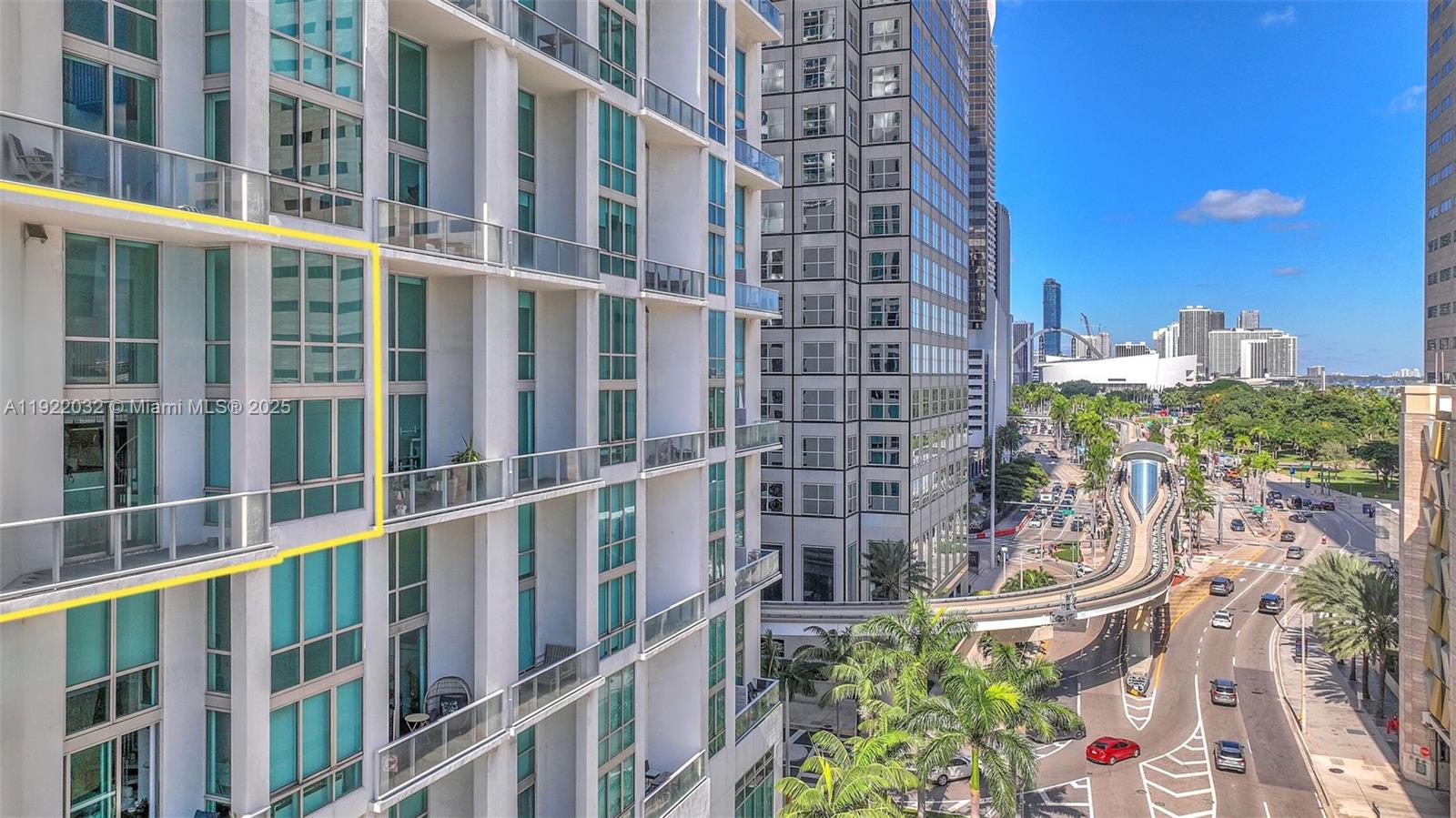 300 S Biscayne Blvd # 822 Unit: L-822