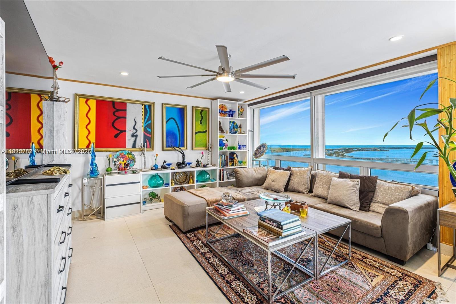 1541 Brickell Ave # 3902 Unit: A-3902