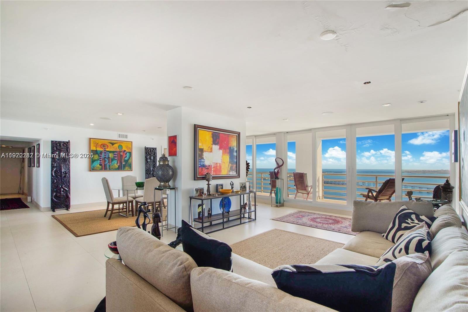 1541 Brickell Ave # 3902 Unit: A-3902