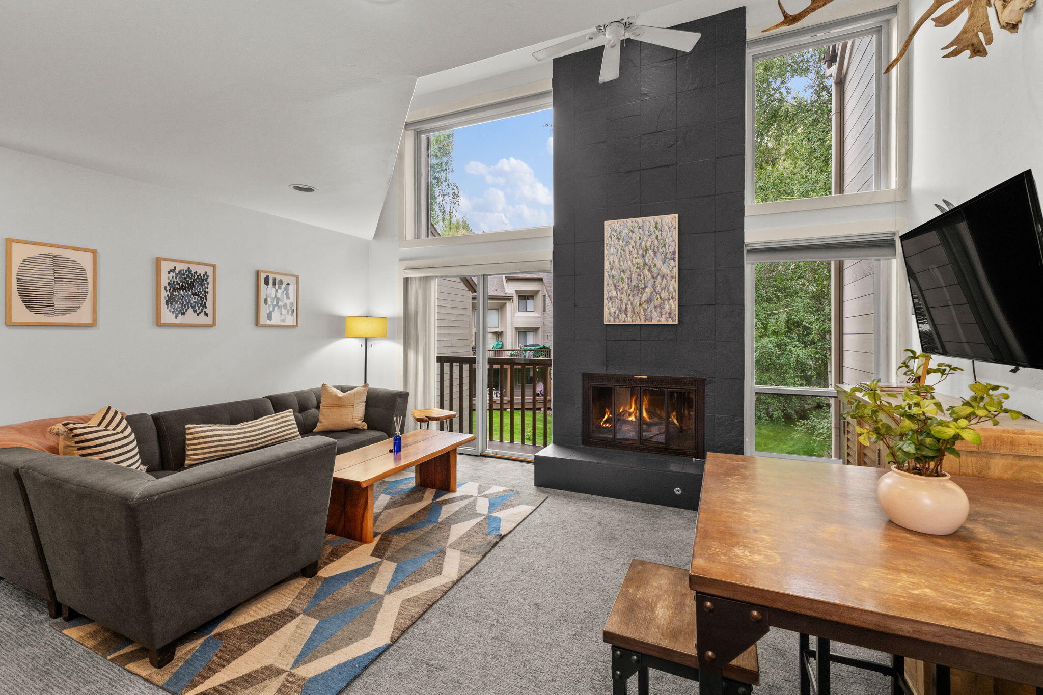 2405 Indian Springs Condo Dr