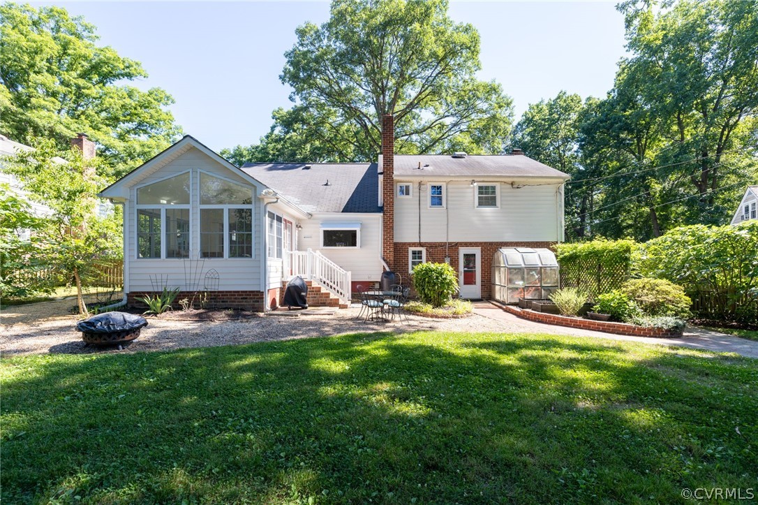 8003 Moorefield Rd