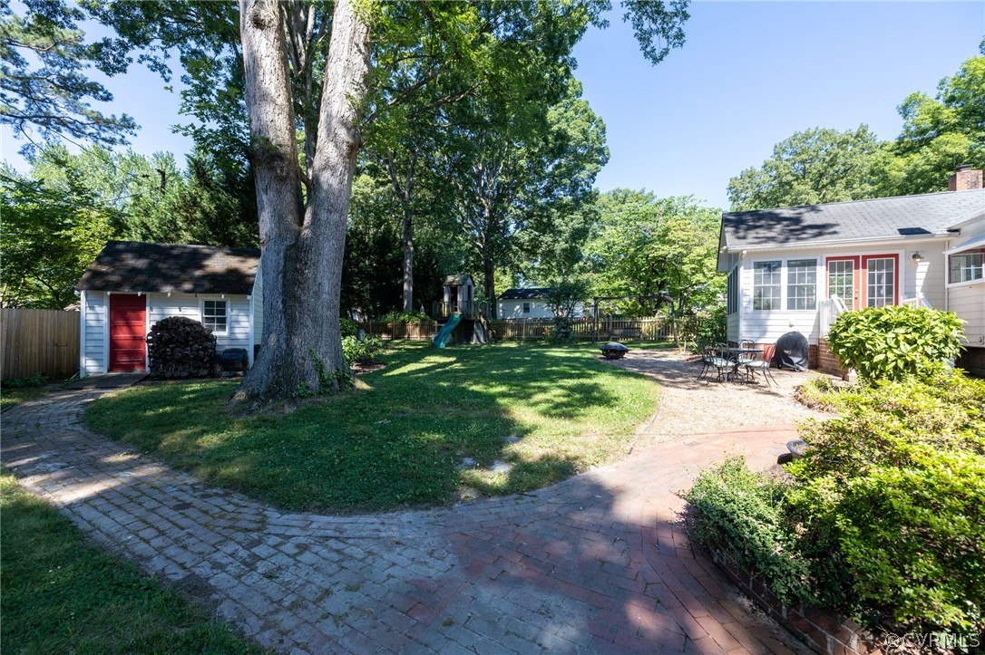 8003 Moorefield Rd