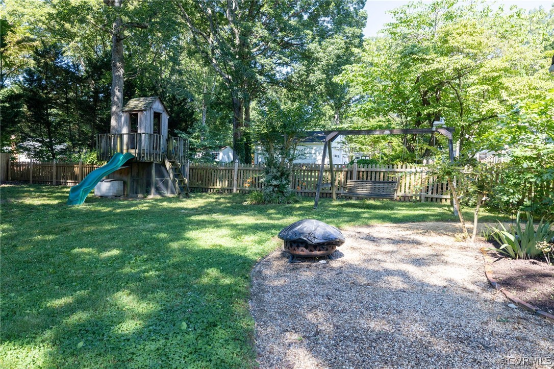 8003 Moorefield Rd