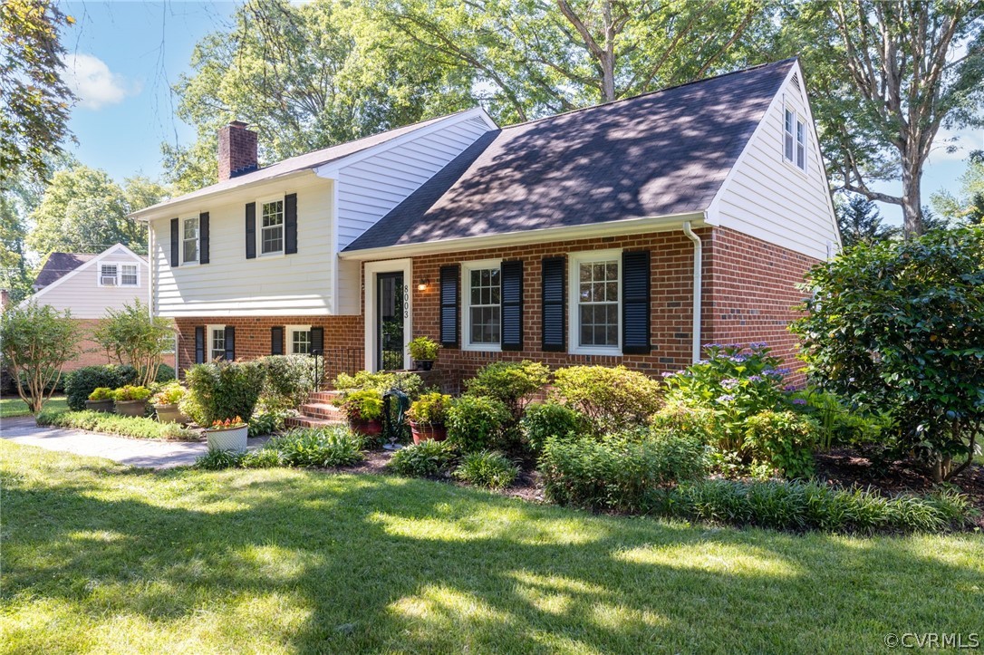 8003 Moorefield Rd
