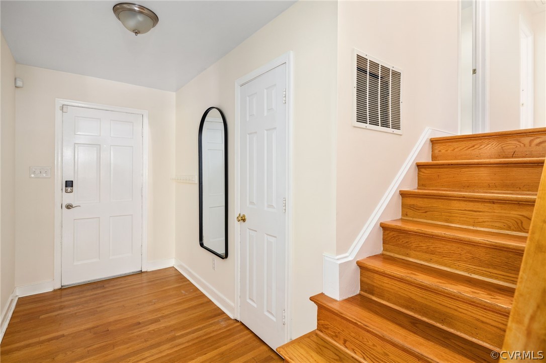 8003 Moorefield Rd