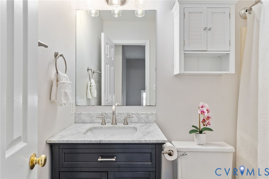 10928 Forest Trace Ln