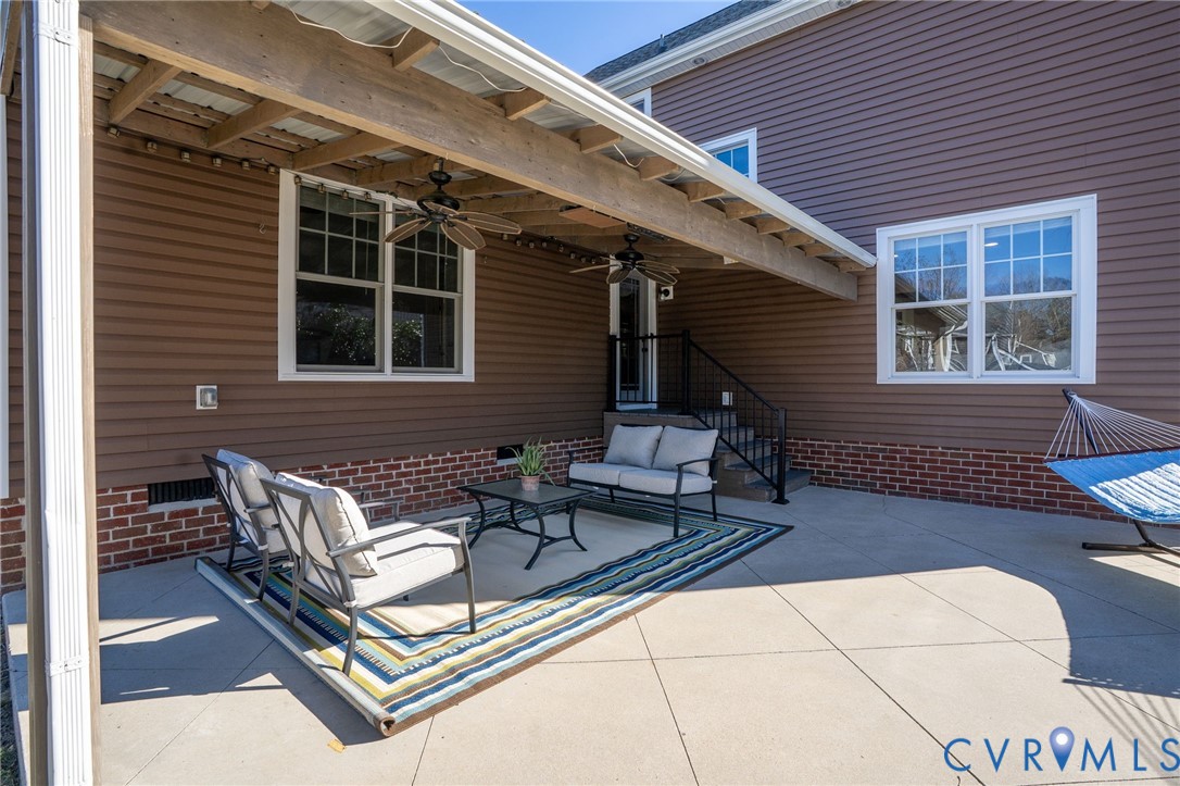 10928 Forest Trace Ln