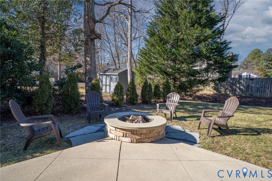 10928 Forest Trace Ln