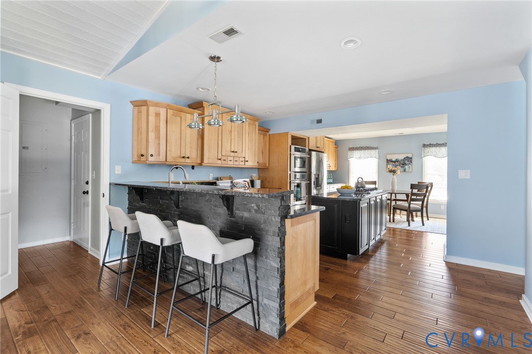 10928 Forest Trace Ln