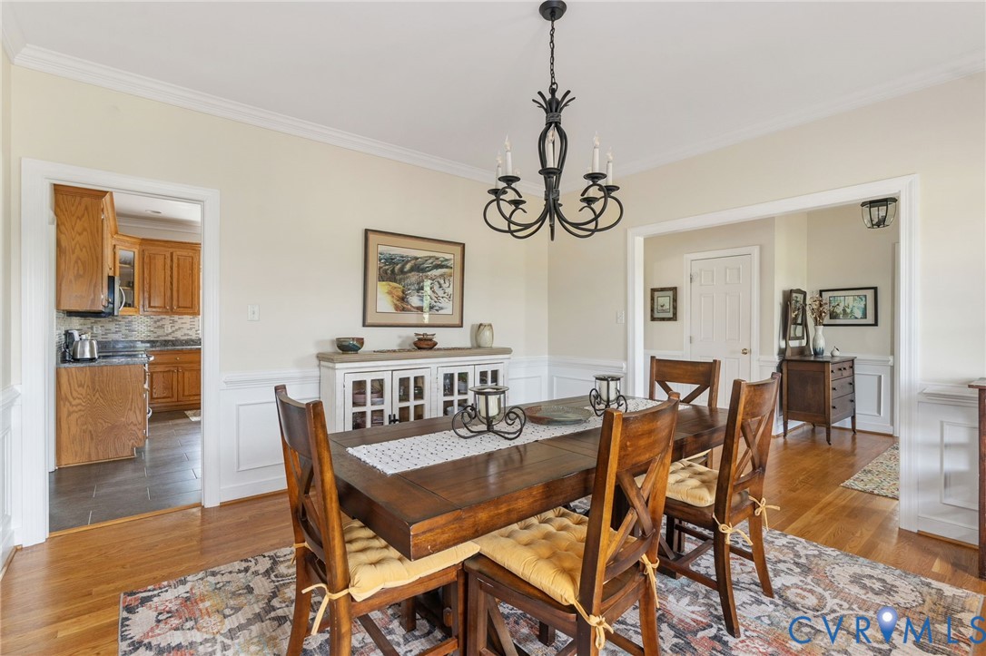 1937 Retreat Dr
