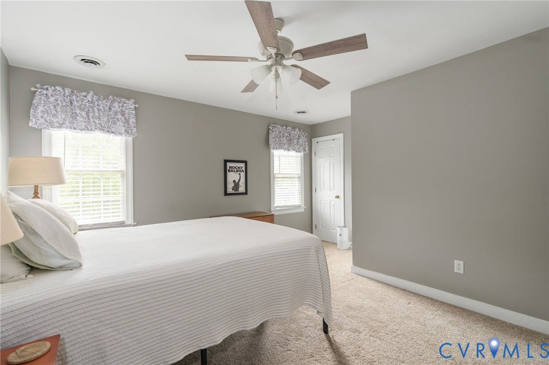 1937 Retreat Dr