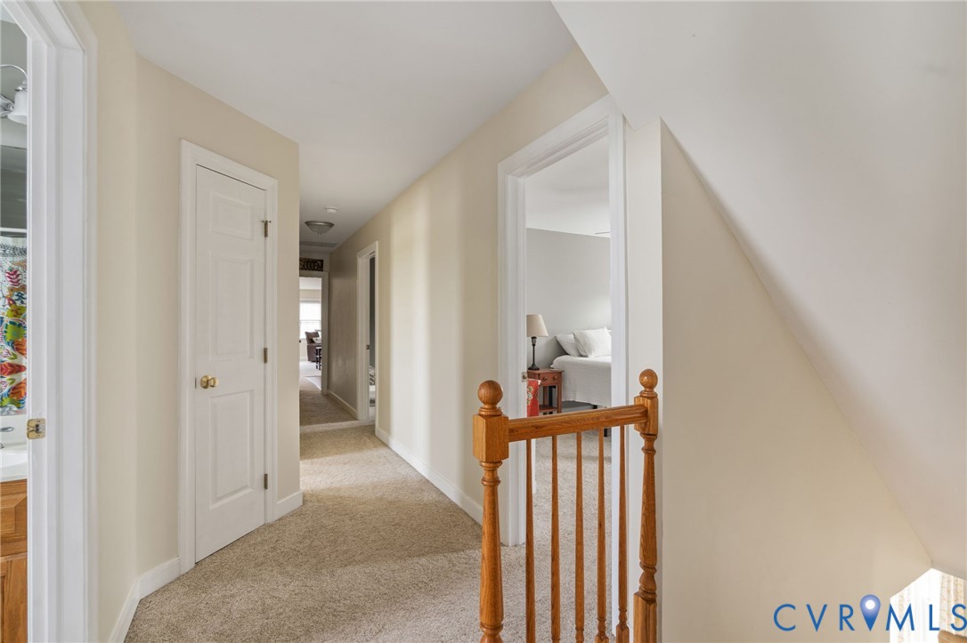 1937 Retreat Dr