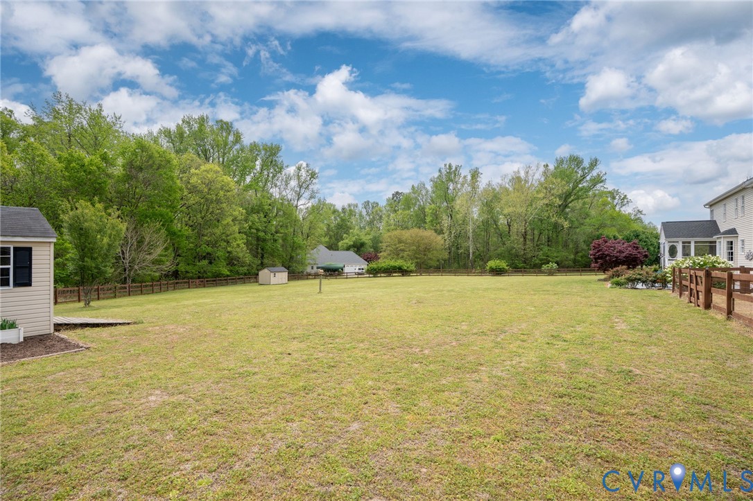 1937 Retreat Dr