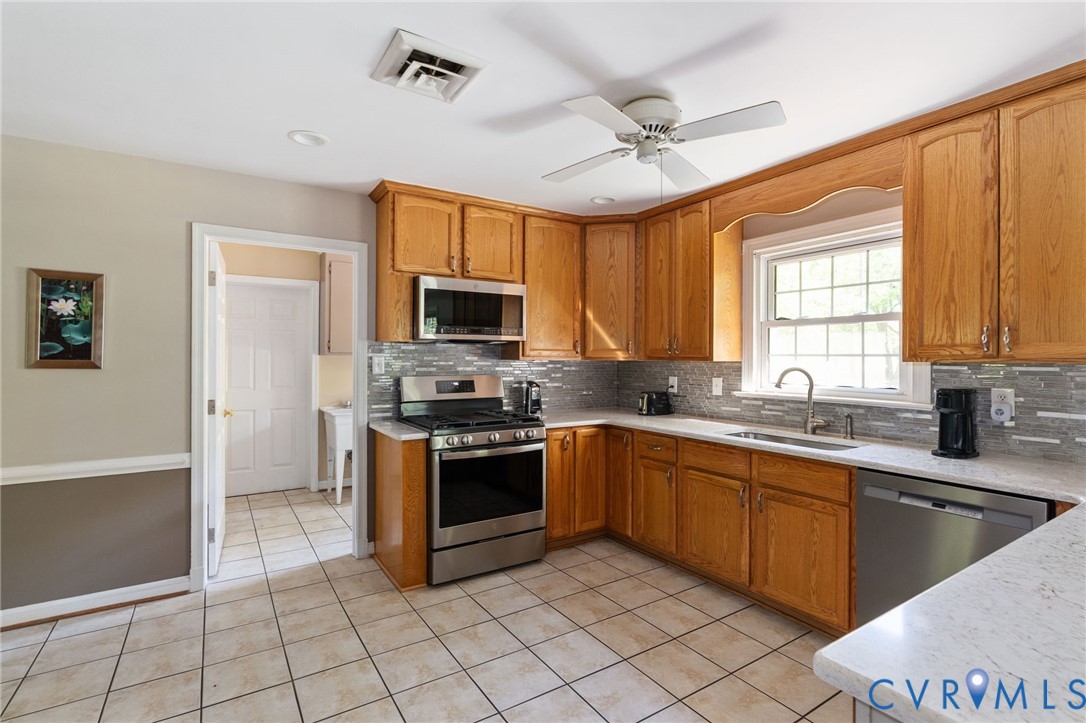 1776 Old Powhatan Est