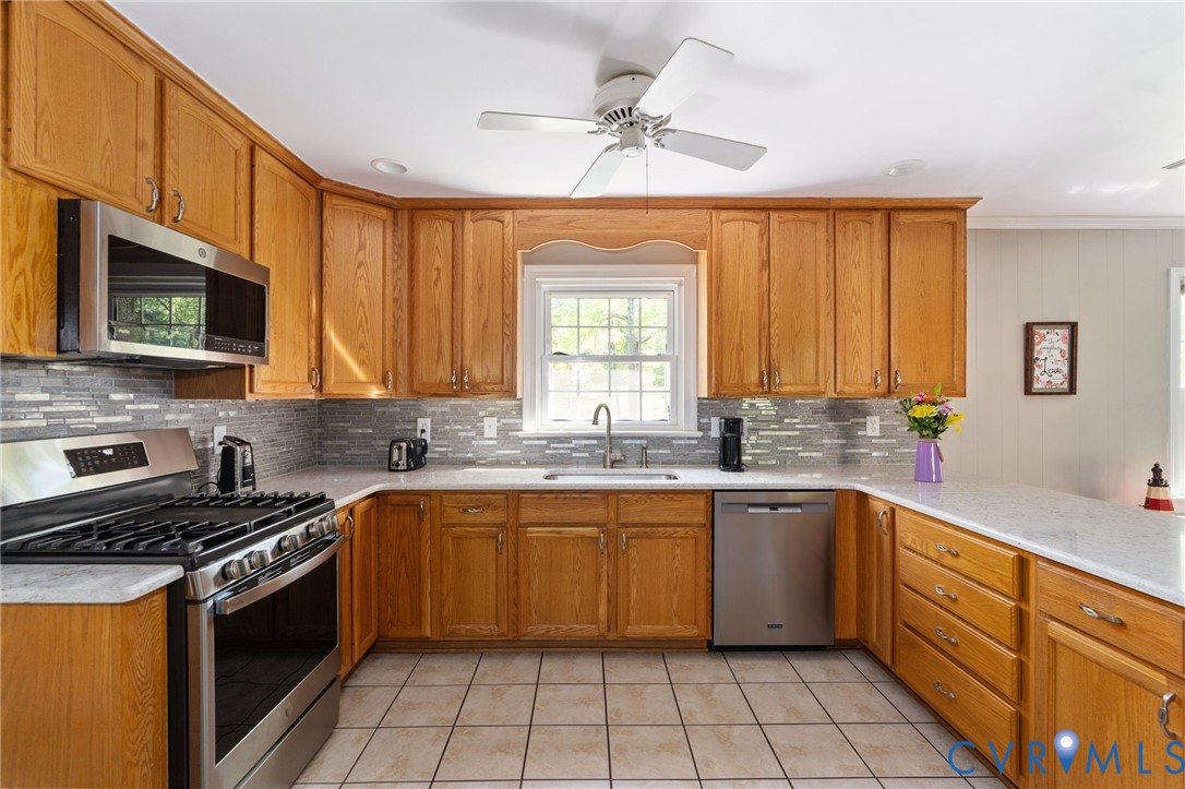 1776 Old Powhatan Est
