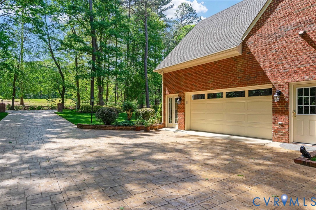 631 Monacan Dr