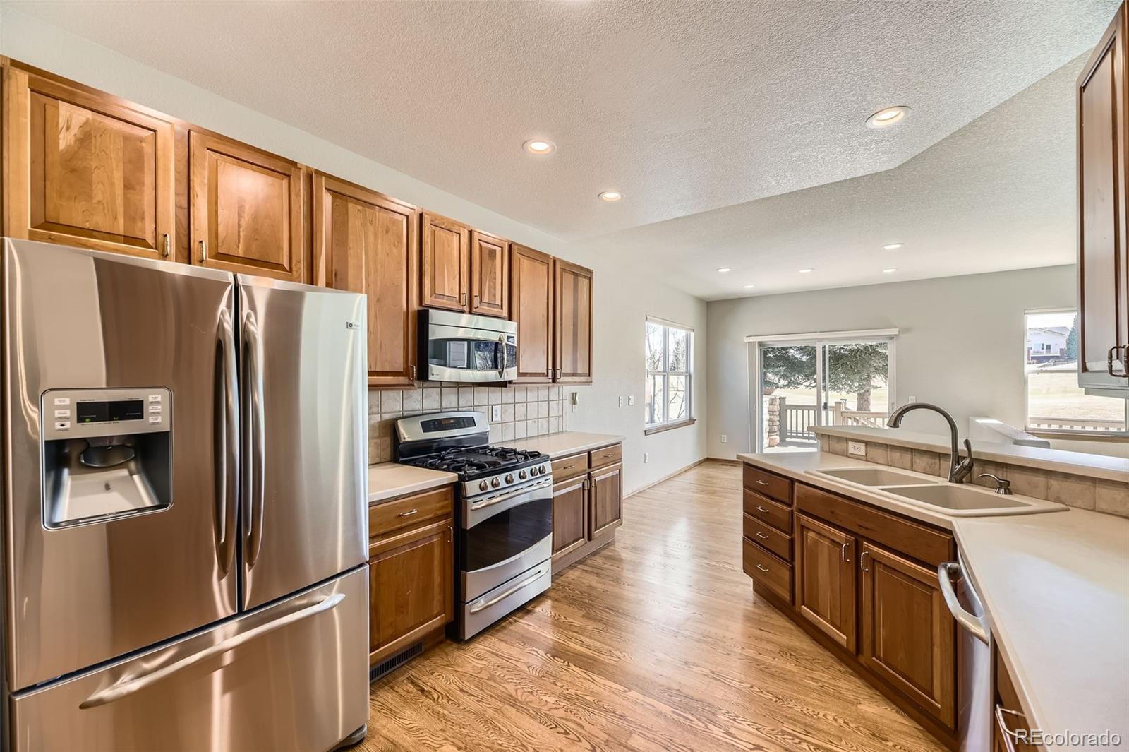 23738 E Clifton Place