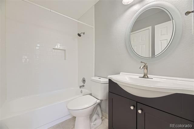 868 S Reed Court Unit: H