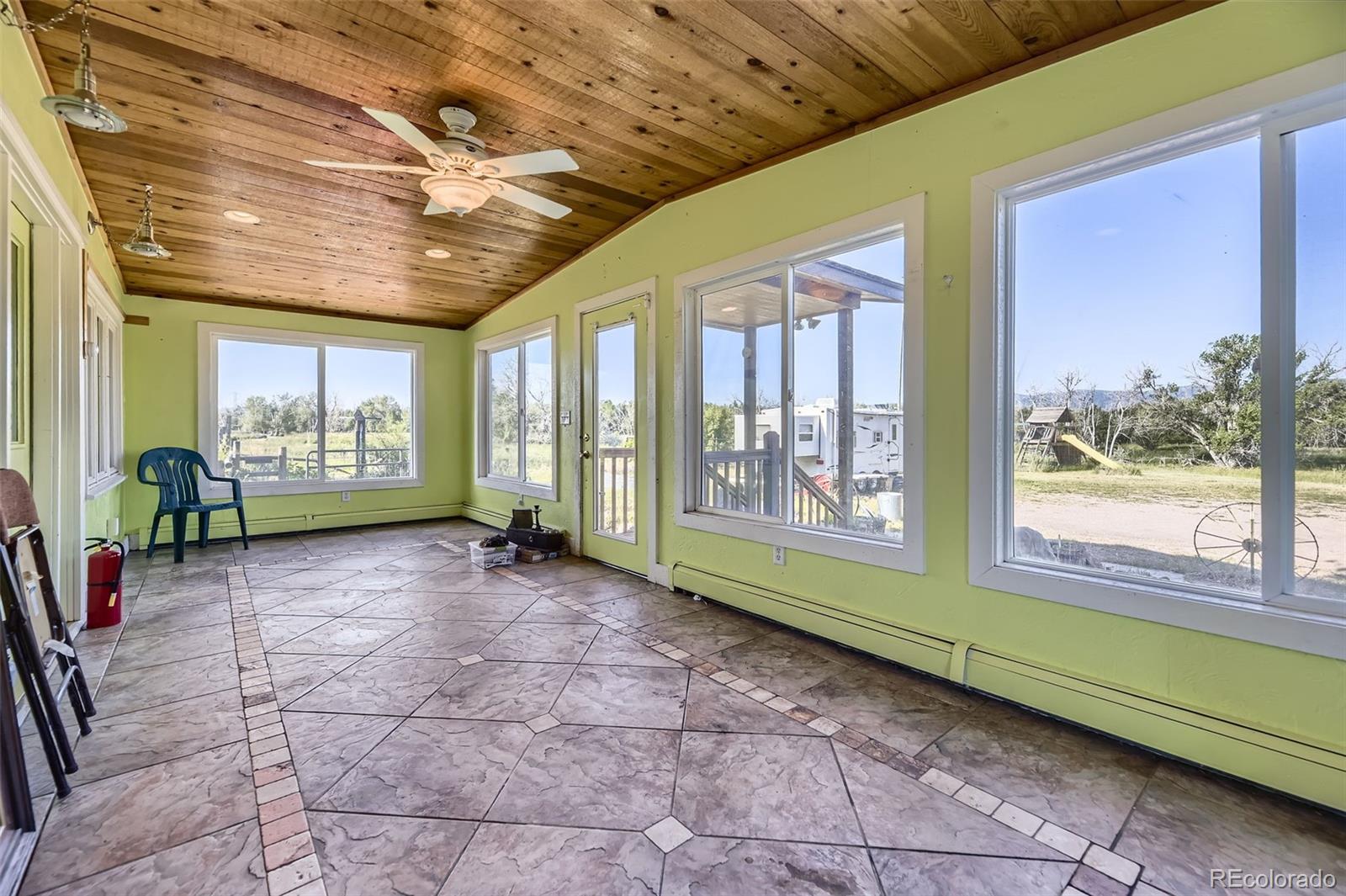11475 US Highway 85