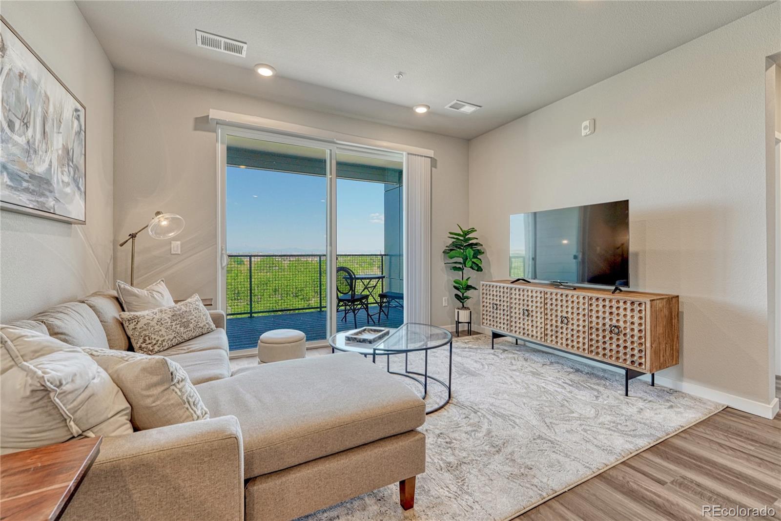 9291 Twenty Mile Road Unit: 408