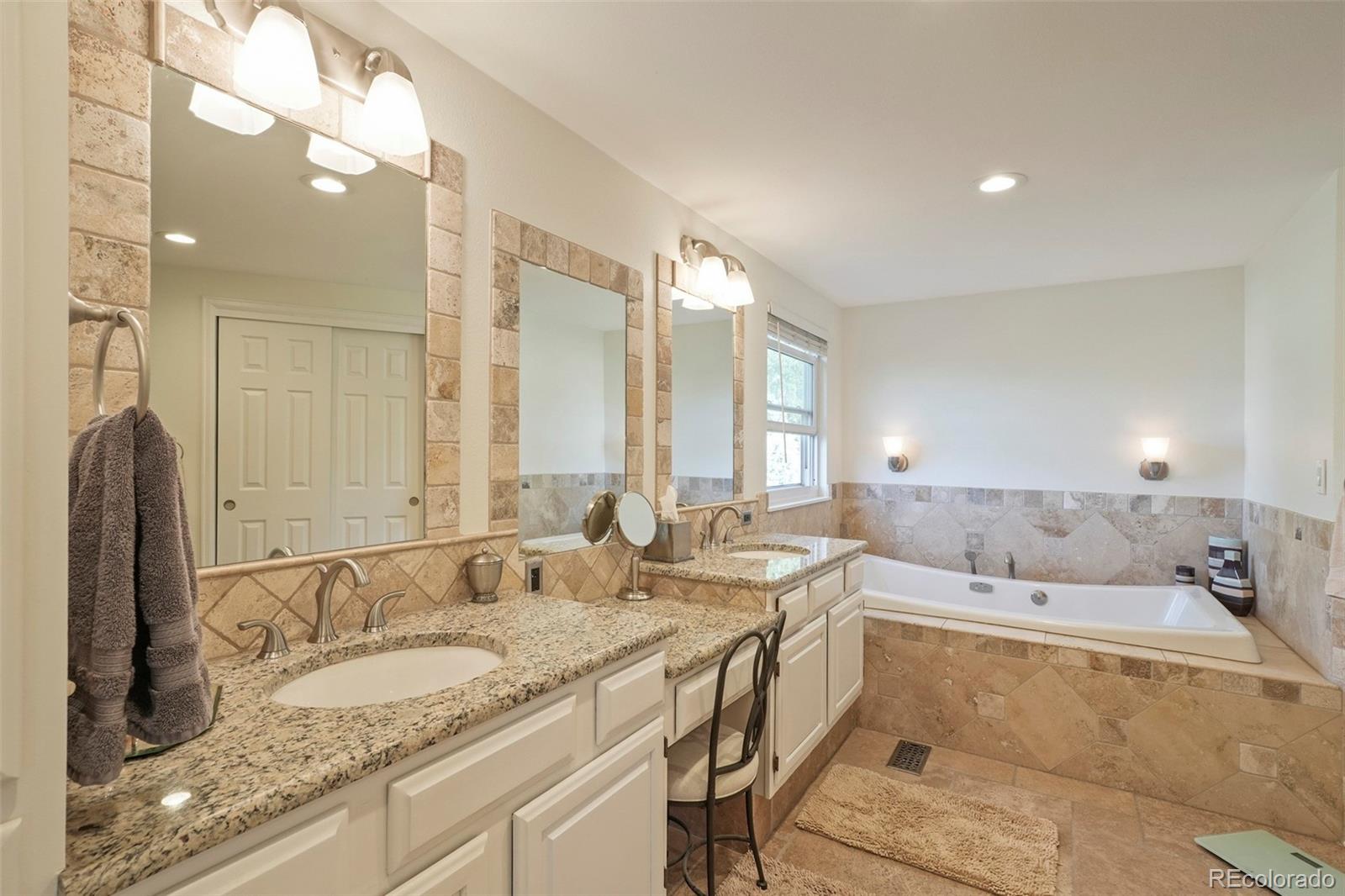 9061 Sunset Ridge Court