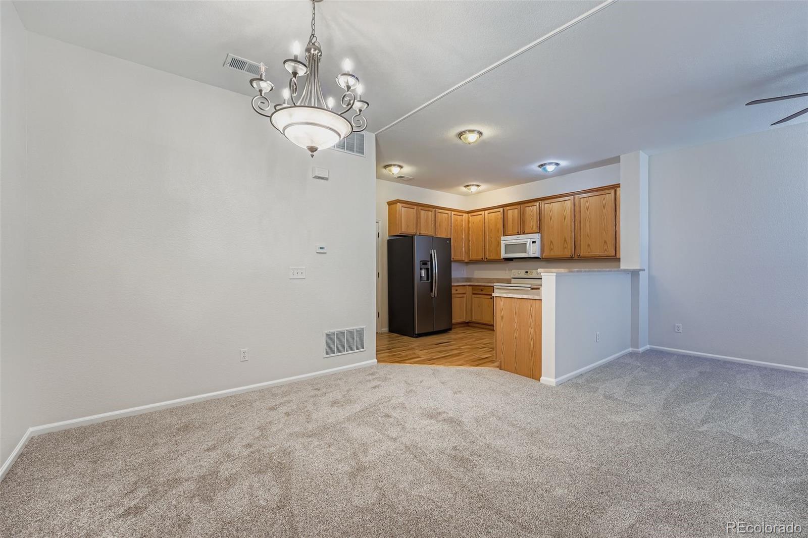 6725 S Versailles Way Unit: 103