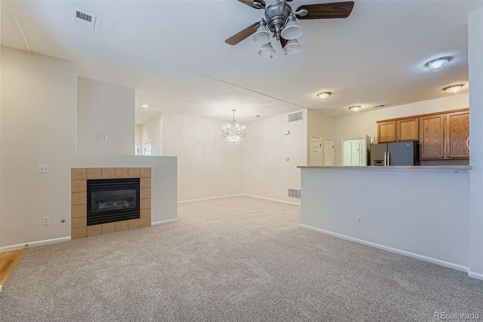 6725 S Versailles Way Unit: 103