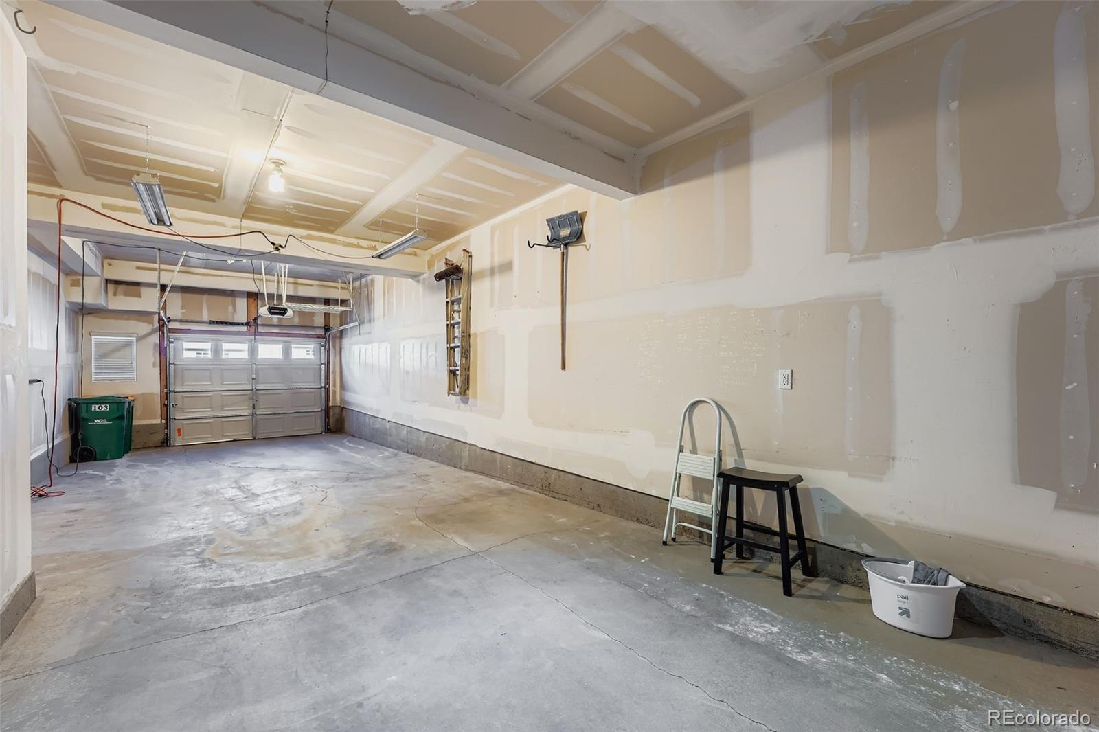 6725 S Versailles Way Unit: 103