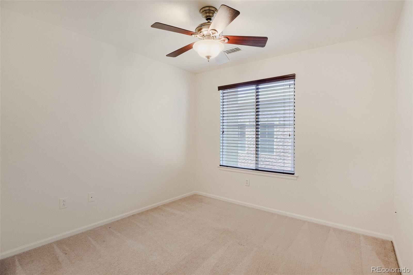 609 W Burgundy Street Unit: B
