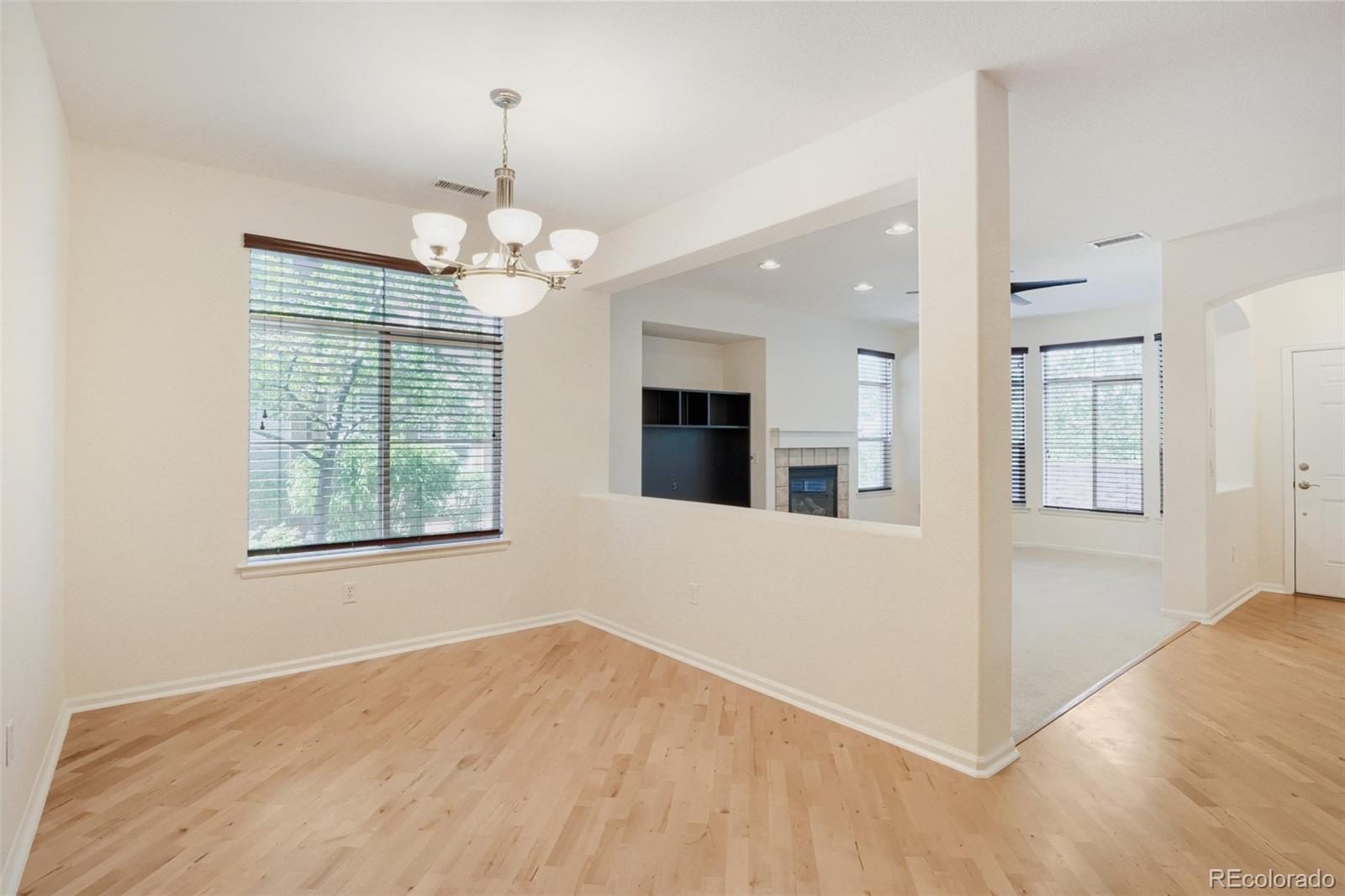 609 W Burgundy Street Unit: B