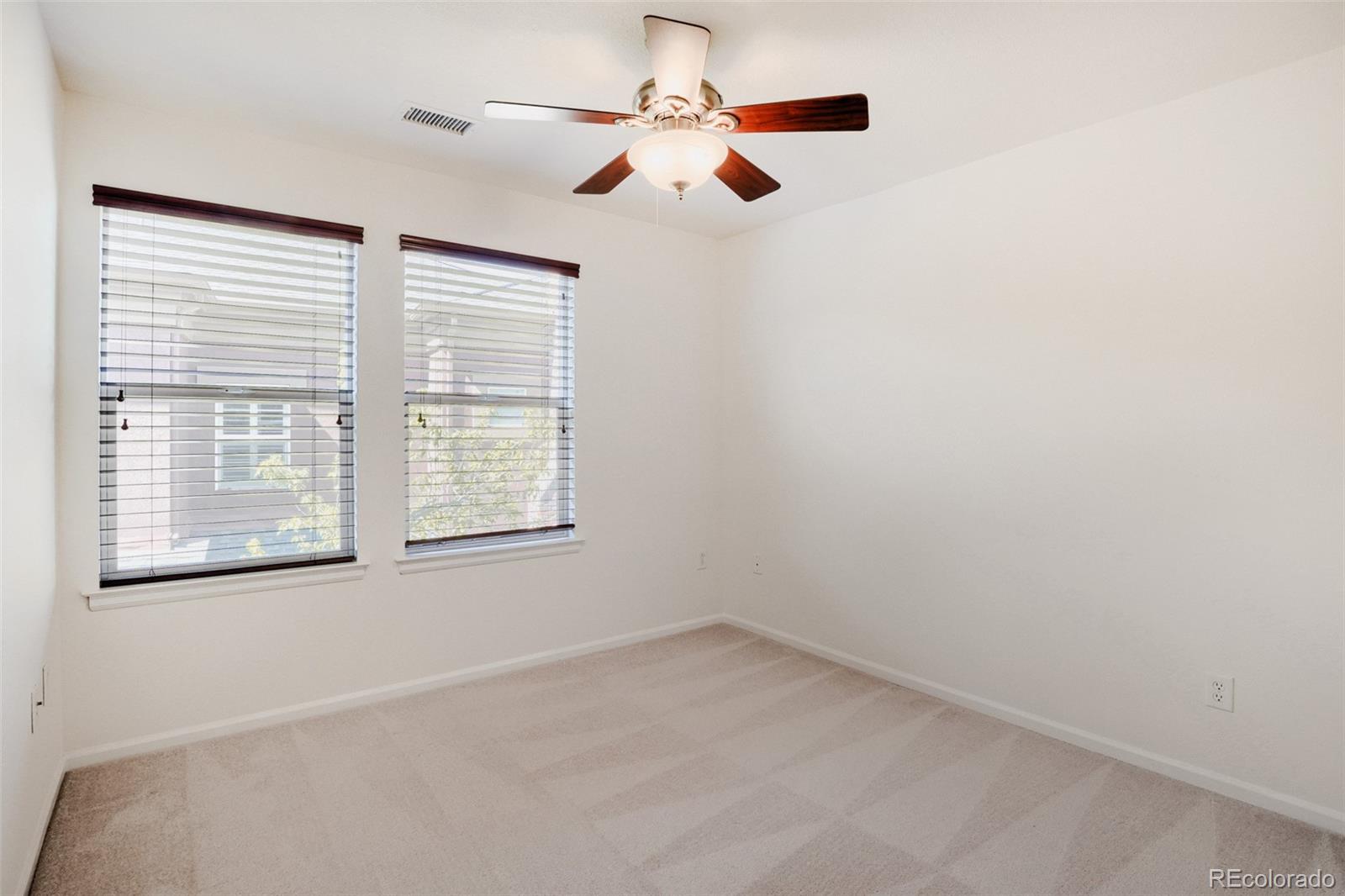 609 W Burgundy Street Unit: B