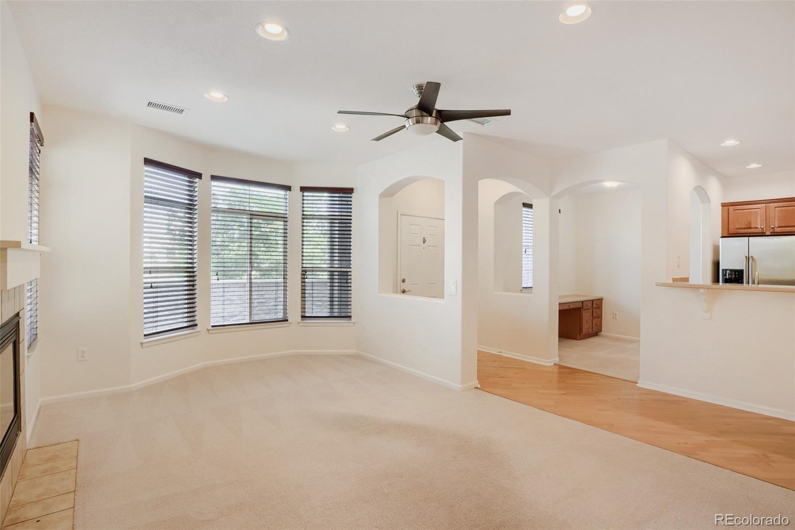 609 W Burgundy Street Unit: B