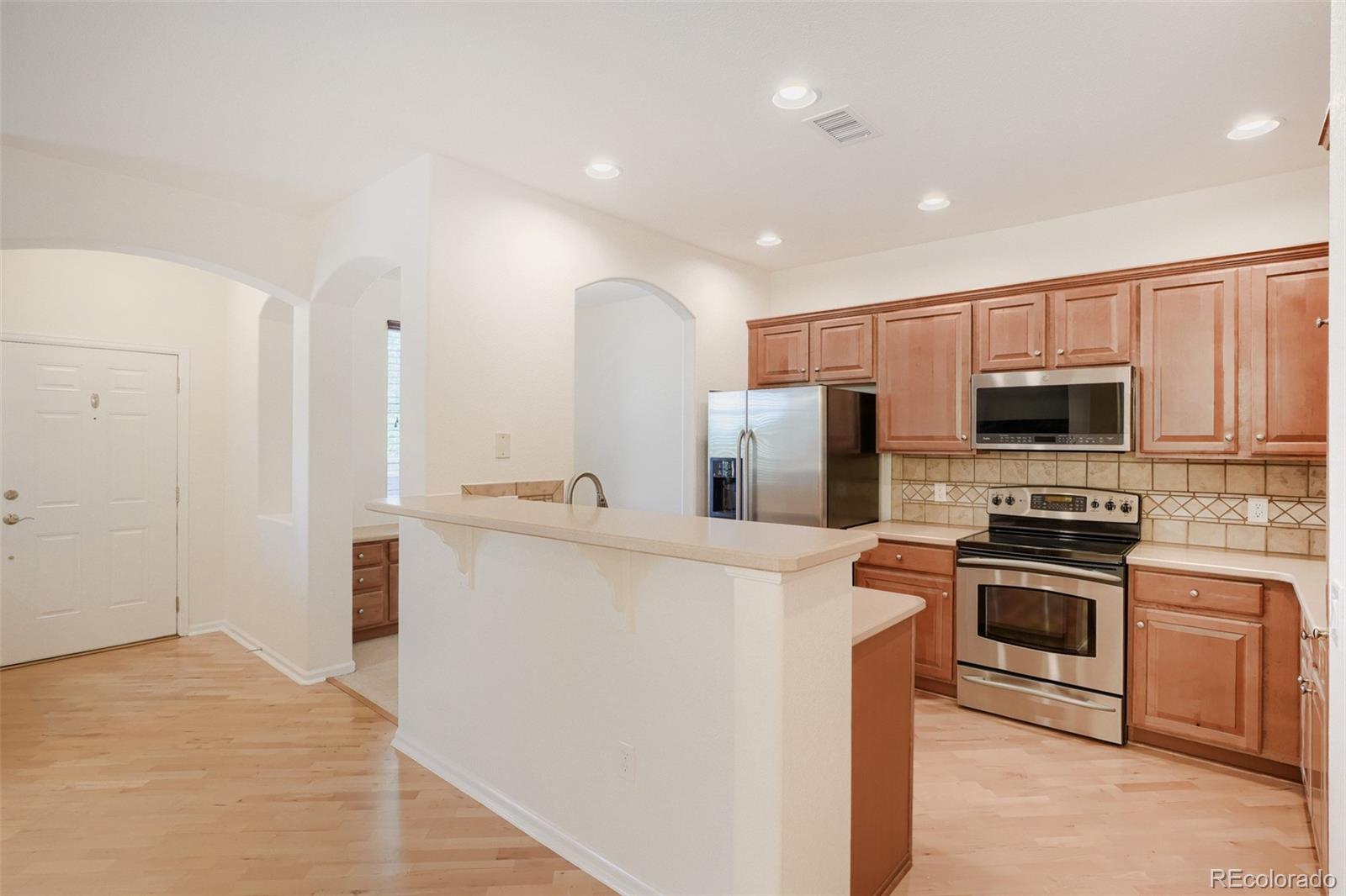 609 W Burgundy Street Unit: B