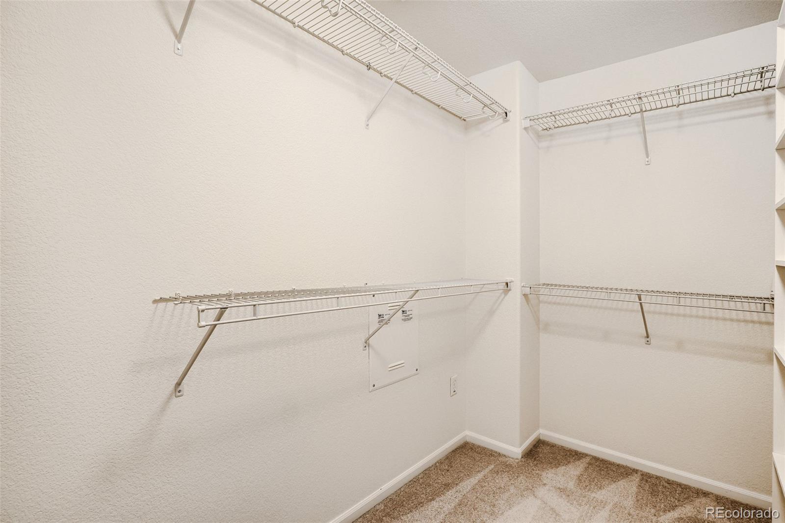 609 W Burgundy Street Unit: B