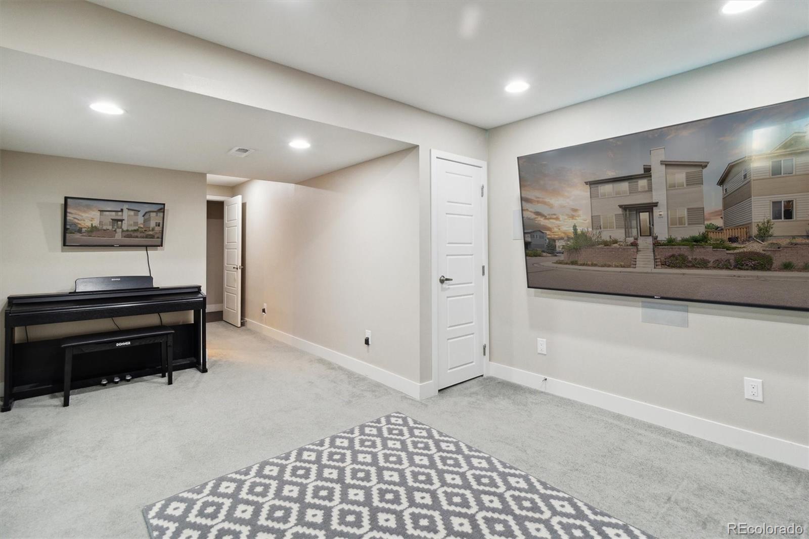 3349 Cranston Circle