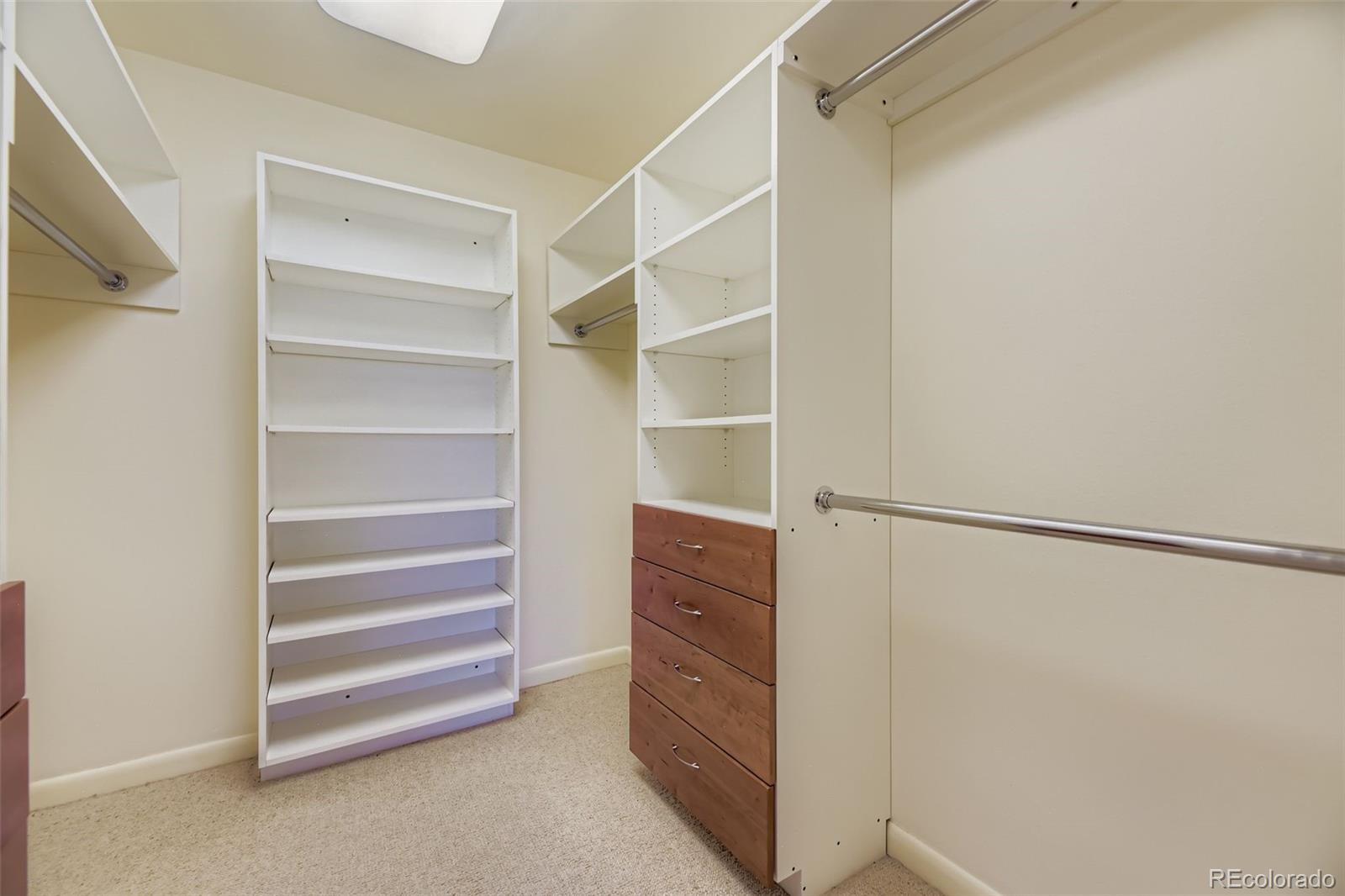 1900 E Girard Place Unit: 606