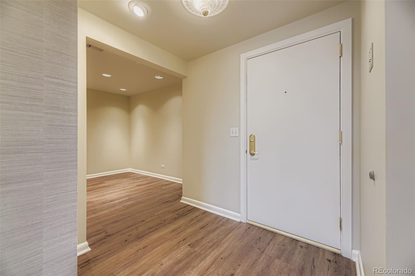 1900 E Girard Place Unit: 606