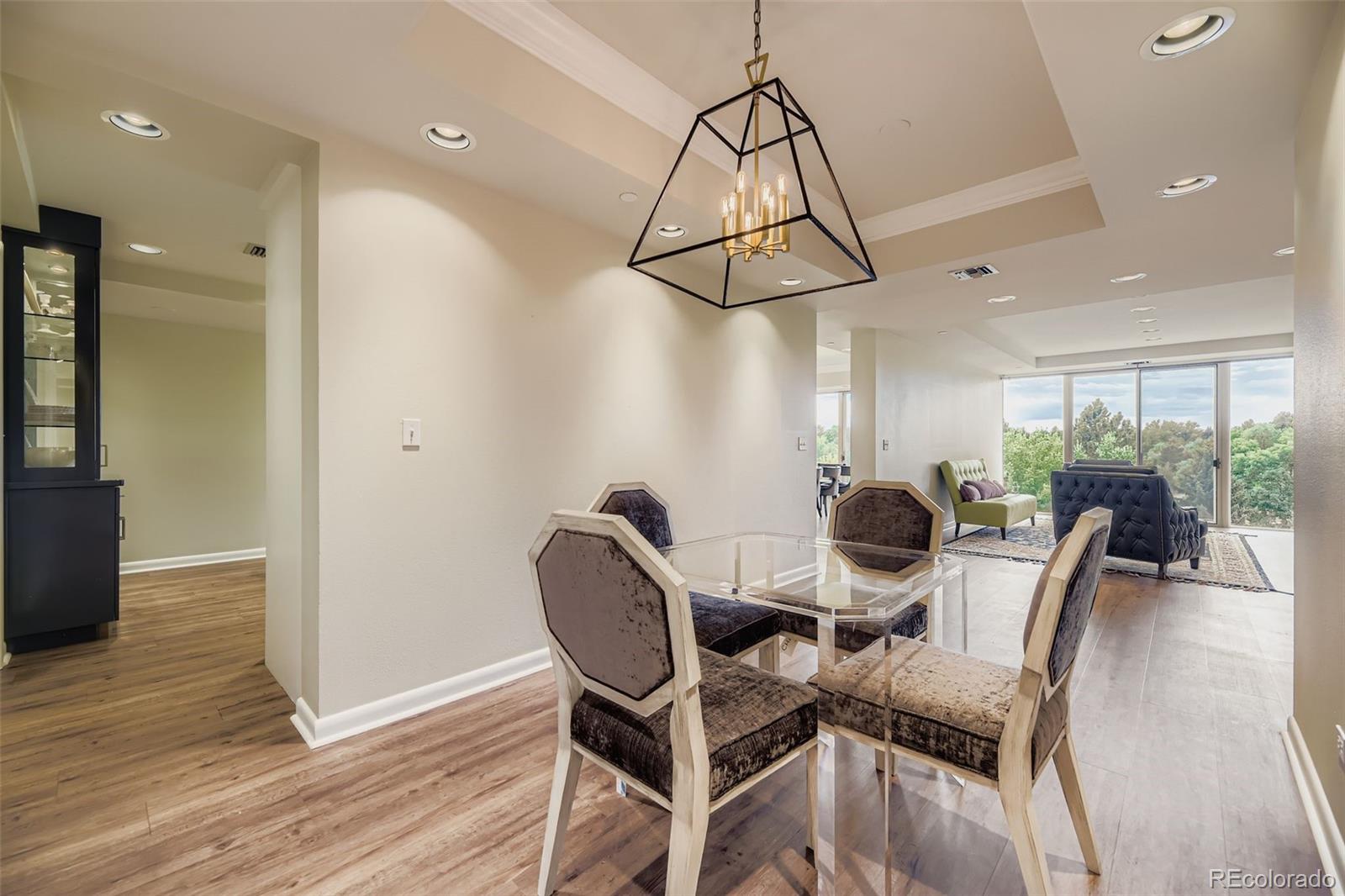 1900 E Girard Place Unit: 606