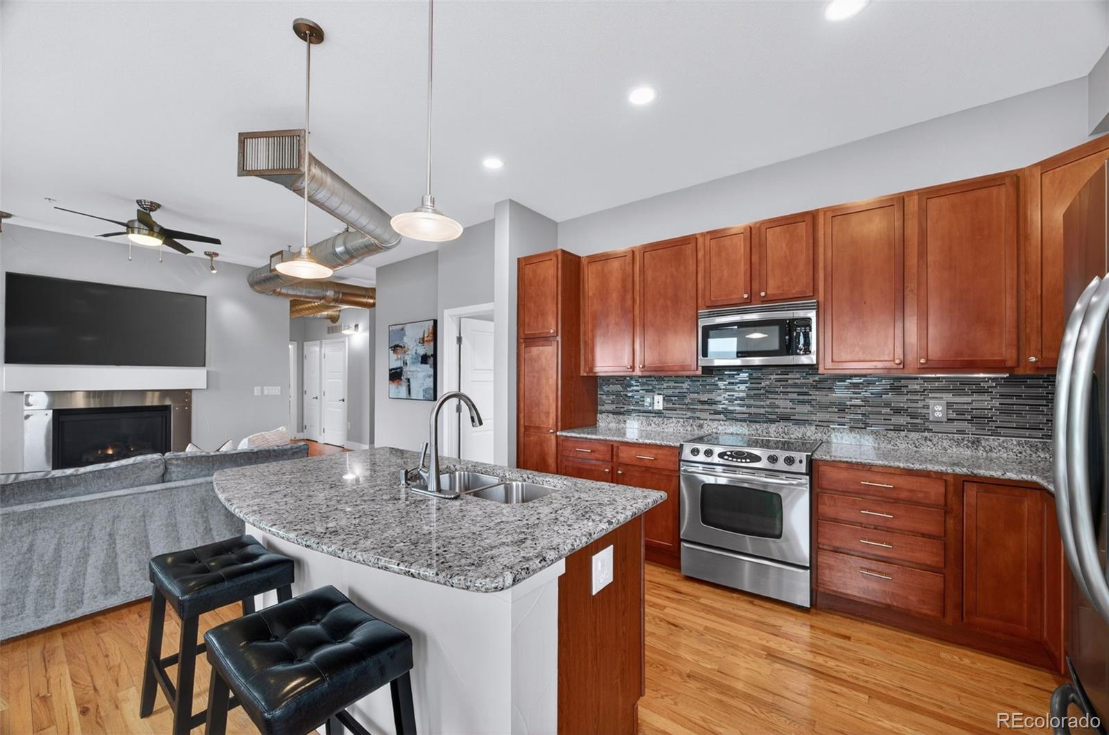 10111 Inverness Main Street Unit: 302